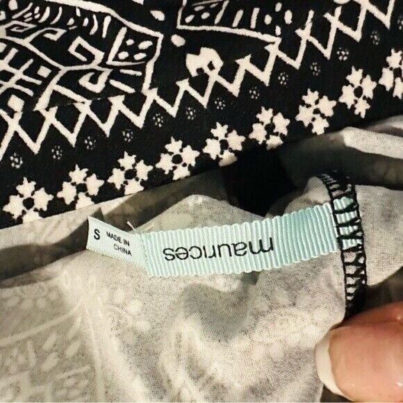 Maurices midi sharkbite hem black and white Jacquard Damask Paisley Size Small - Picture 6 of 8